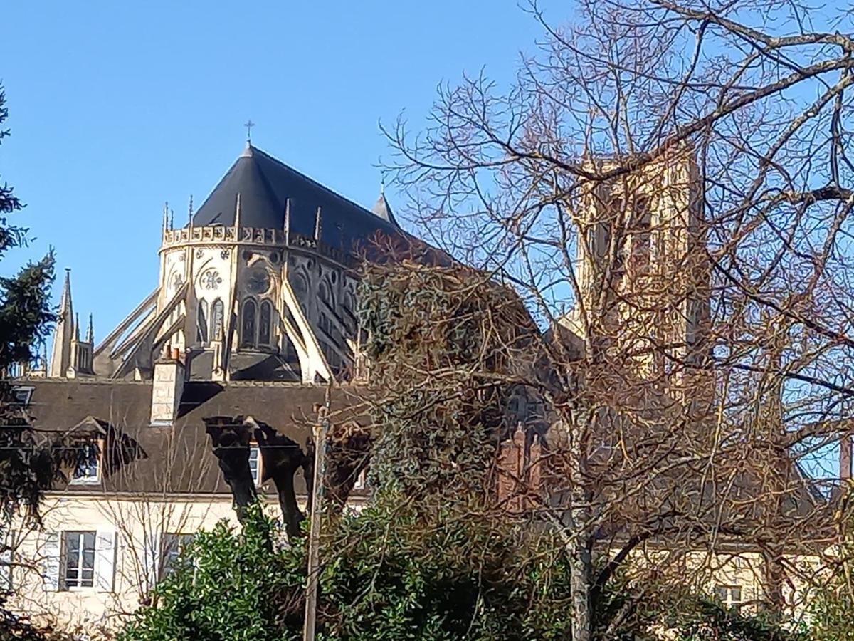 Le Jardin D'Anatole Lägenhet Bourges Exteriör bild